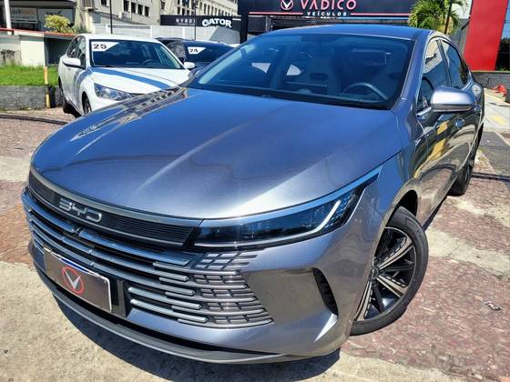 BYD KING 1.5 DM-I PHEV GL AUTOMÁTICO BYD KING 1.5 DM-I PHEV GL AUTOMÁTICO